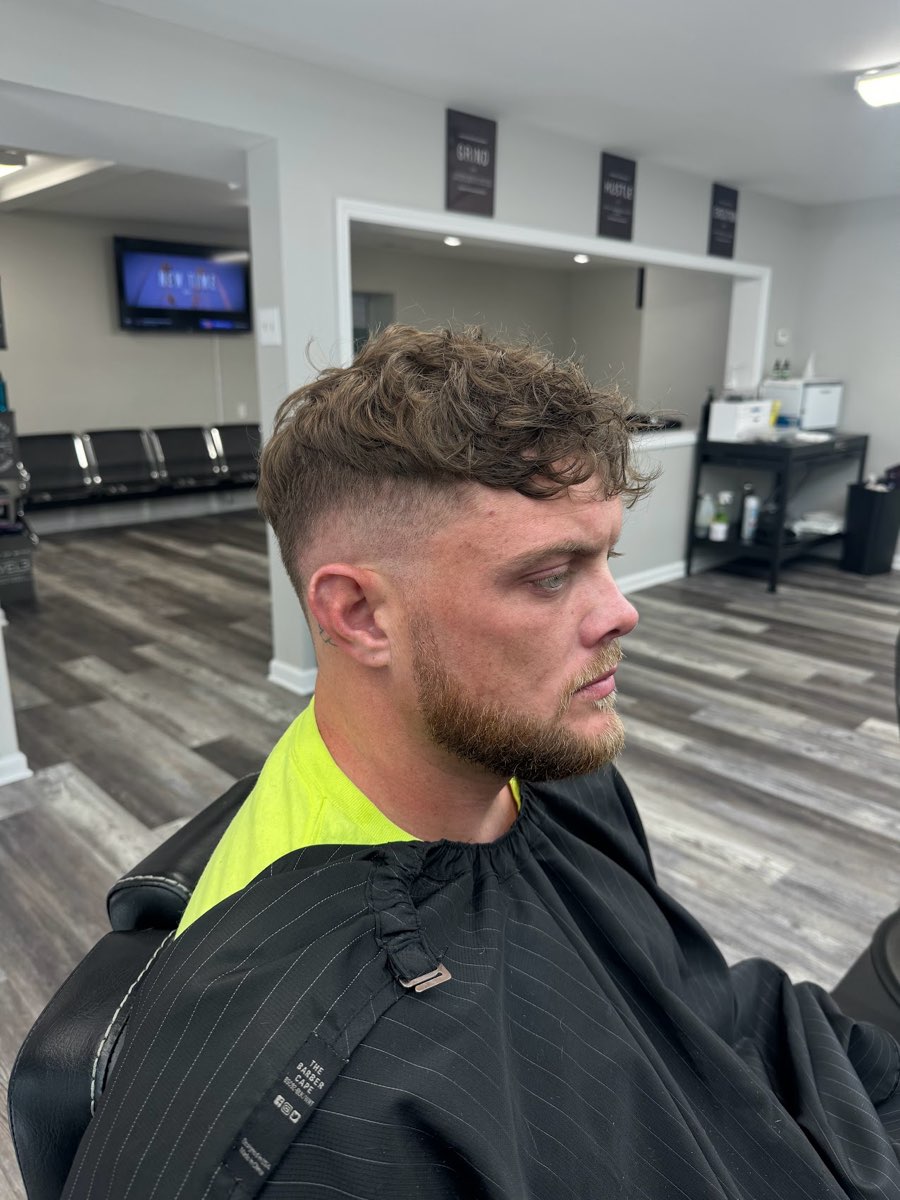 Textured Crop and Skin Fade